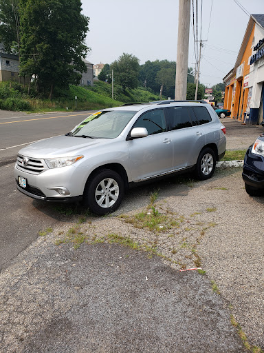 Used Car Dealer «Platinum Motors Auto Sales», reviews and photos, 66 Pershing Dr, Ansonia, CT 06401, USA