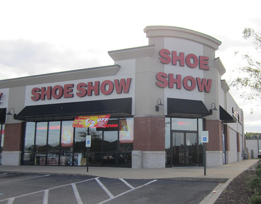 Shoe Show, 2393 Happy Valley Rd, Glasgow, KY 42141, USA, 