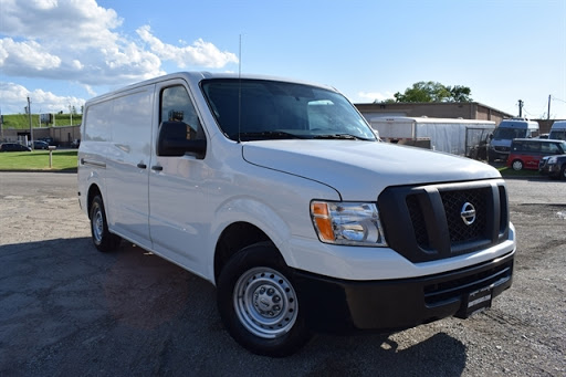 Used Car Dealer «Gmotorcars Auto Sales & Service - OHARE», reviews and photos, 2411 E Oakton St, Arlington Heights, IL 60005, USA