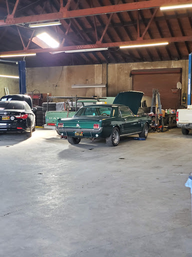 Auto Repair Shop «Daly City Auto Repairs», reviews and photos, 136 Reiner St, Daly City, CA 94014, USA