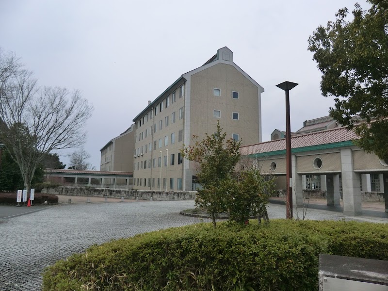 県立広島大学（公立大学法人）庄原キャンパス 図書館
