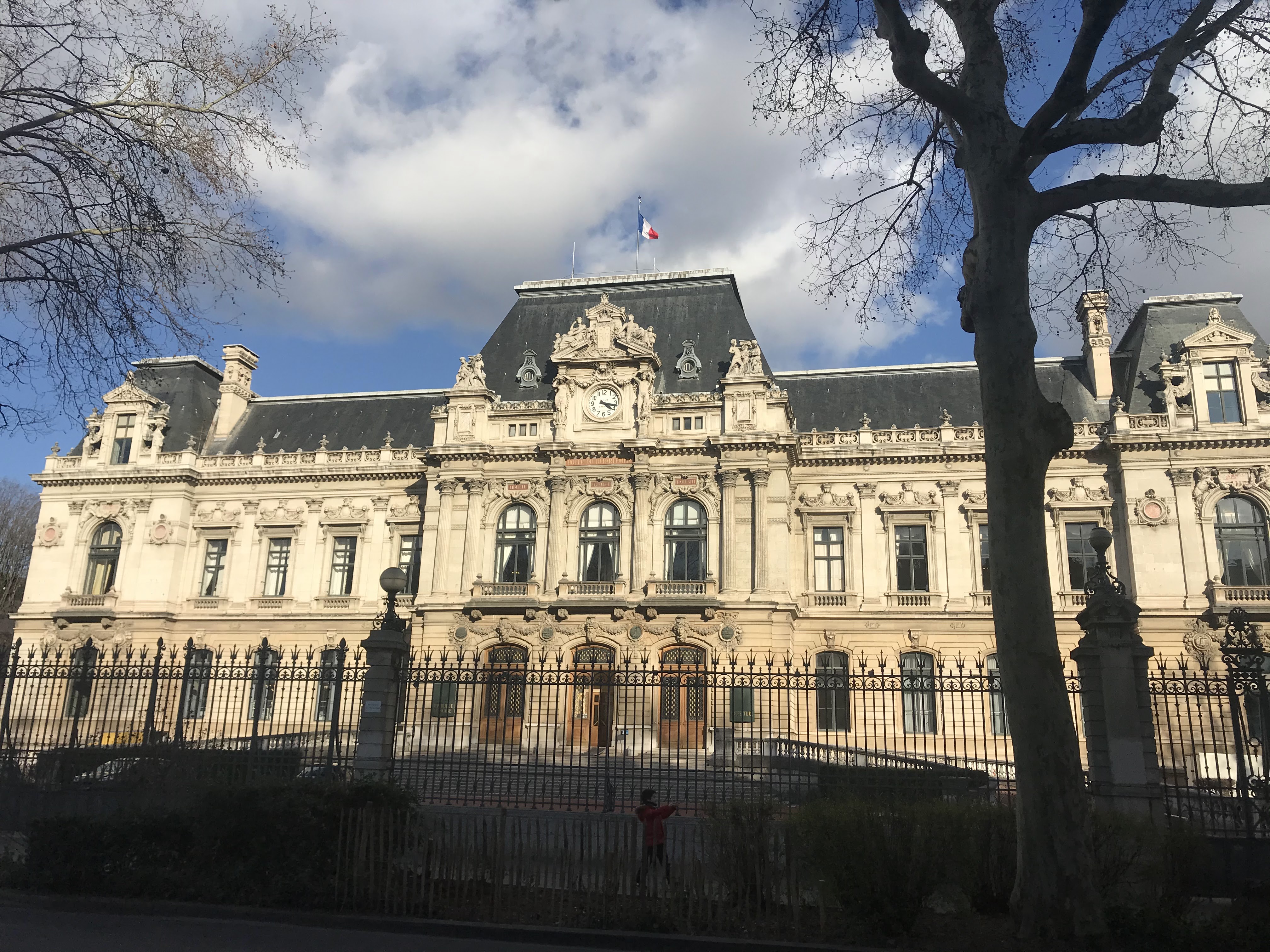 Photo n° 2 de l'avis de roy.. fait le 26/02/2020 à 15:22