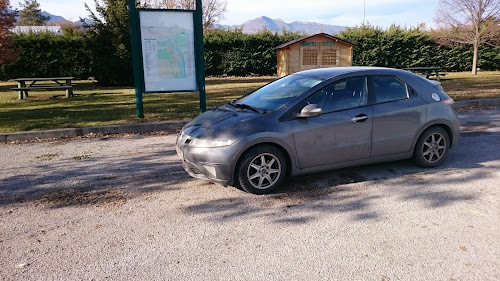 Thevenin et Ducrot à Meyrargues