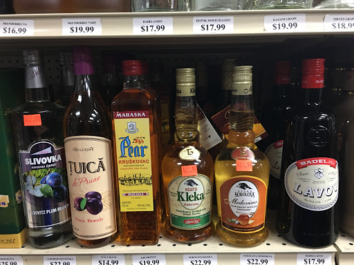 Liquor Store «AAA Discount Liquor», reviews and photos, 1575 S Highland Ave, Clearwater, FL 33756, USA