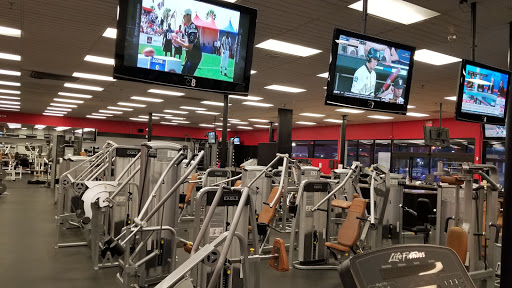 Health Club «World Gym», reviews and photos, 21600 Great Mills Rd, Lexington Park, MD 20653, USA
