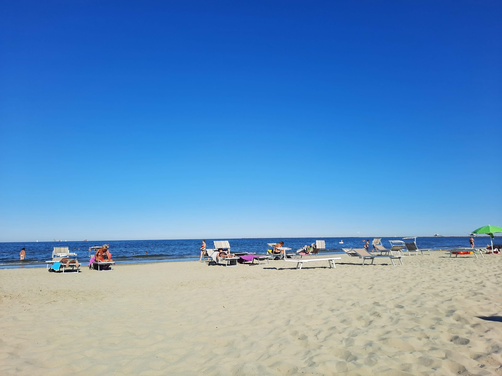 Φωτογραφία του Spiaggia Marina Romea περιοχή θέρετρου στην παραλία