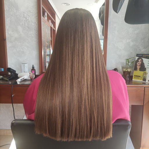 Peluquería Noelia López en Polade Lena, Oviedo