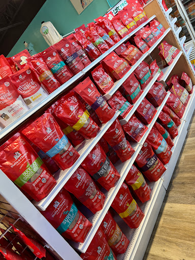 Pet Store «Bark Life Market», reviews and photos, 11220 Park Blvd N, Seminole, FL 33772, USA