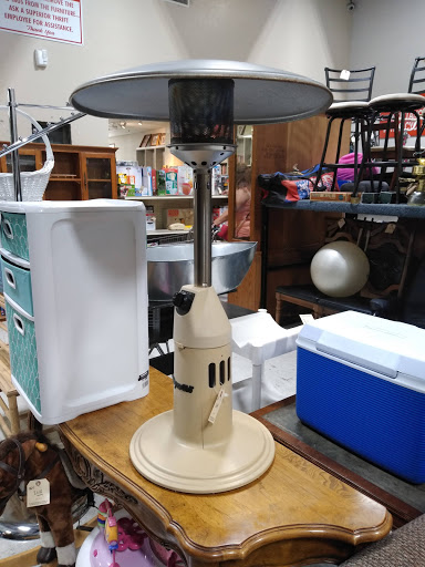 Thrift Store «Superior Thrift Store», reviews and photos, 1135 N Wilson Way, Stockton, CA 95205, USA
