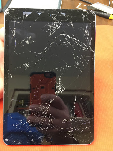 Cell Phone Store «Electronics Repair», reviews and photos, 810 8th St NE, Watertown, SD 57201, USA