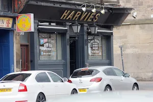 Harvies Bar image