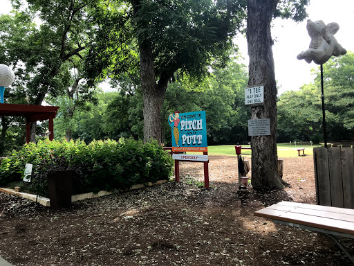 Golf Course «Butler Park Pitch & Putt», reviews and photos, 201 Lee Barton Dr, Austin, TX 78704, USA