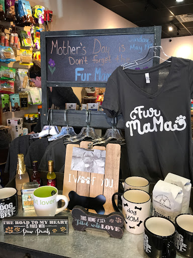 Pet Store «Whisker Bones Supply Co.», reviews and photos, 138 N Main St, Edwardsville, IL 62025, USA