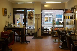 Friseur Larissa Possehl image