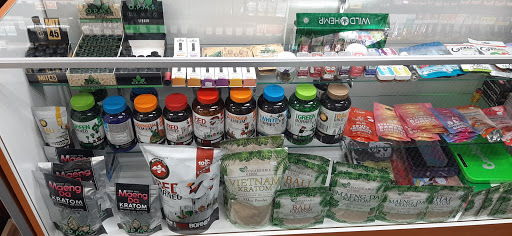 Tobacco Shop «Tobacco Shop», reviews and photos, 9922 Main St, Hebron, IL 60034, USA