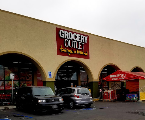 Grocery Store «Grocery Outlet Bargain Market», reviews and photos, 12010 San Pablo Ave, Richmond, CA 94805, USA