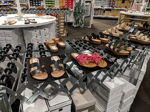 Shoe Store «DSW Designer Shoe Warehouse», reviews and photos, 836 Camino Del Rio N, San Diego, CA 92108, USA