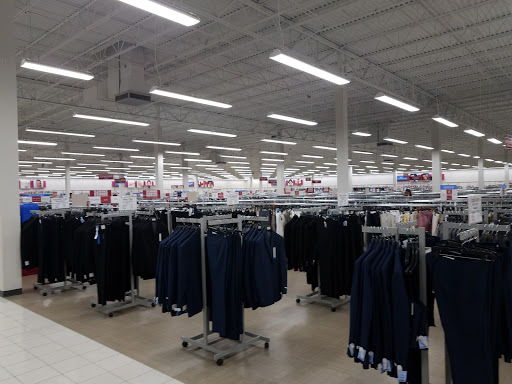 Clothing Store «Burlington Coat Factory», reviews and photos, 16590 N Fwy Service Rd, Conroe, TX 77384, USA