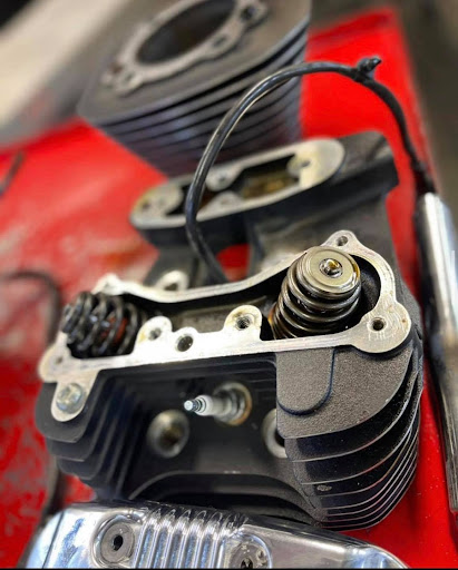 Motorcycle Dealer «Hideout Harley-Davidson», reviews and photos