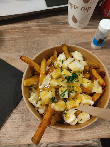 Avis sur Wally’s - Poutines & Burgers à Lorient - Restaurant