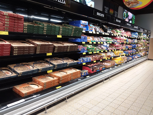 Supermarket «ALDI», reviews and photos, 700 Roosevelt Rd, Glen Ellyn, IL 60137, USA