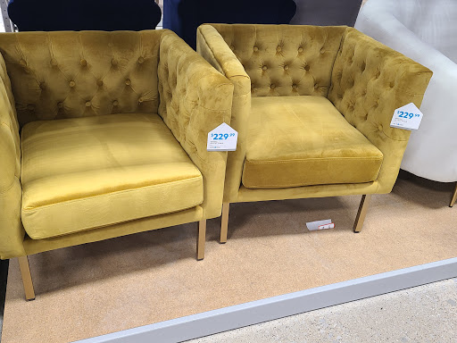 Shopping Mall «Rivercrest Shopping Center», reviews and photos, 13120 Rivercrest Dr, Crestwood, IL 60445, USA