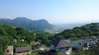 而立荘