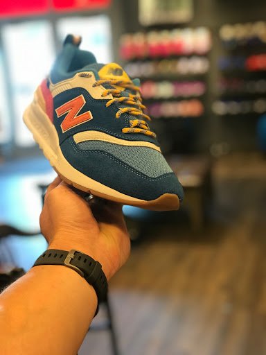 Shoe Store «New Balance», reviews and photos, 501 Evergreen Way #525, South Windsor, CT 06074, USA