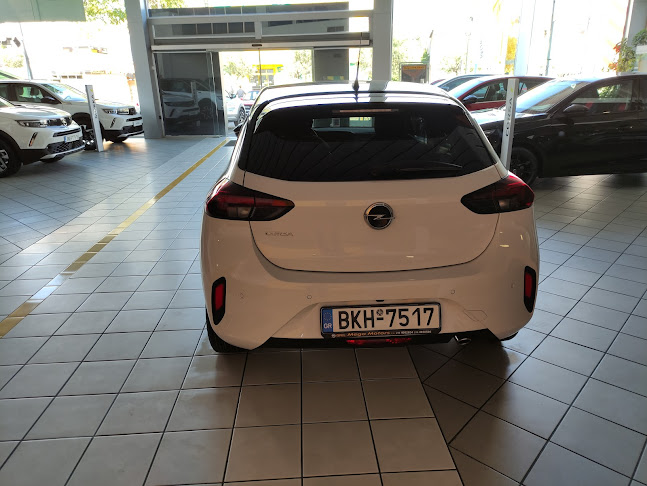 Λεωφ. Αθηνών-Πειραιώς 48, Πειραιάς 185 47