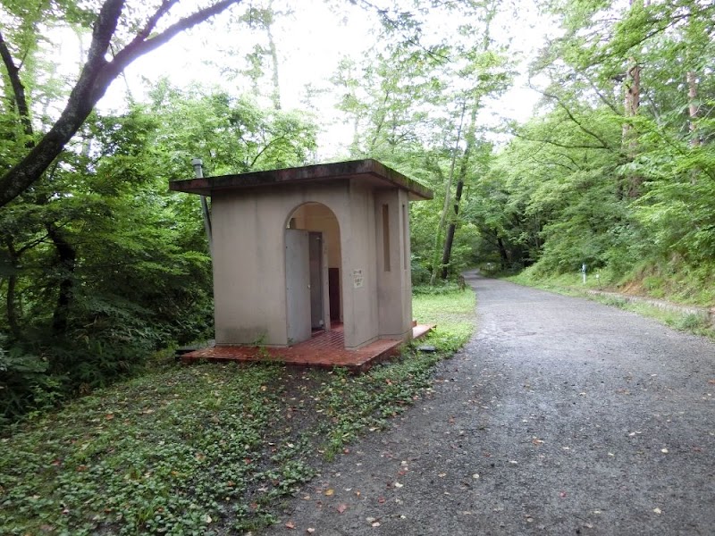 台原森林公園 野外音楽堂トイレ