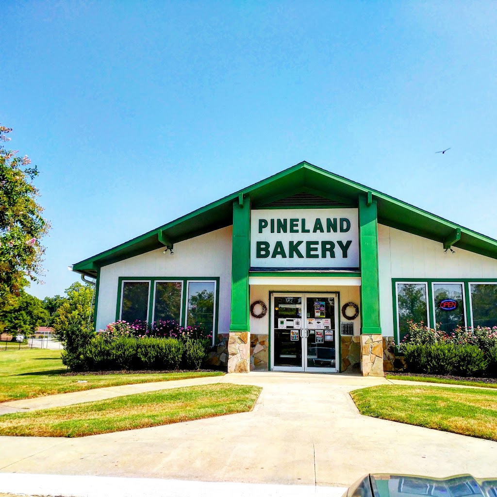 Pineland Bakery 30830