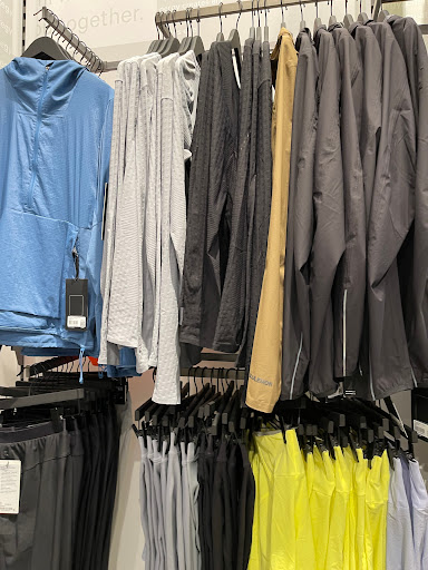 Sportswear Store «lululemon», reviews and photos, 2223 N Westshore Blvd #264, Tampa, FL 33607, USA