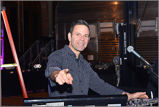 SJs Disc Jockey - Sacramento Wedding DJ service image