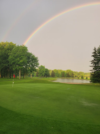 Golf Club «Hilliard Lakes Golf Club», reviews and photos, 31665 Hilliard Blvd, Westlake, OH 44145, USA