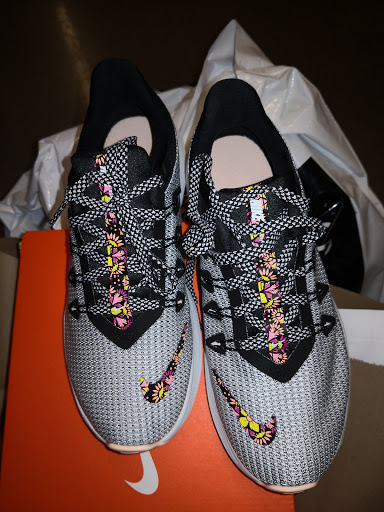 Clothing Store «Nike Clearance Store», reviews and photos, 5209 International Dr, Orlando, FL 32819, USA