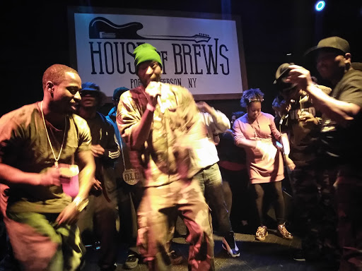 Restaurant «House Of Brews Live Music Venue», reviews and photos, 1509 Main St, Port Jefferson, NY 11777, USA