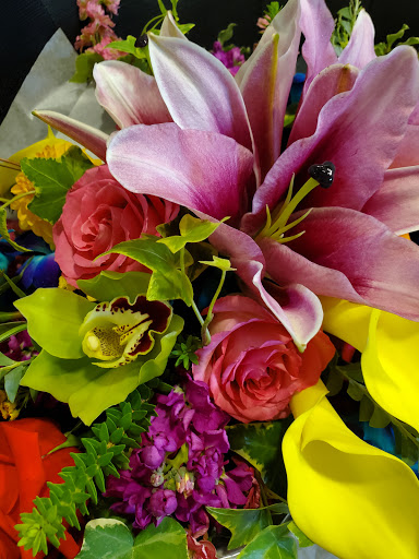 Florist «Z Florist», reviews and photos, 804 Mt Royal Blvd, Pittsburgh, PA 15223, USA