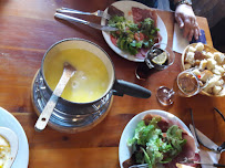 Plats et boissons du Restaurant de fondues Restaurant Le Plancher des Vaches à Valloire - n°17