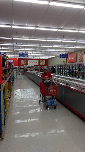 Grocery Store «Save-A-Lot», reviews and photos, 204 SE US Hwy 19, Crystal River, FL 34429, USA