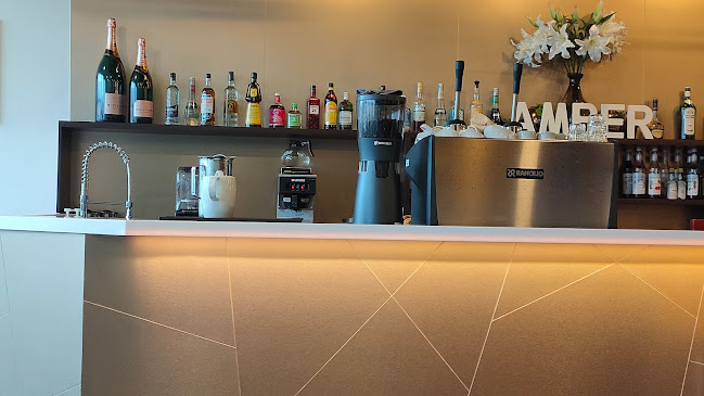 Amber West - Restaurant