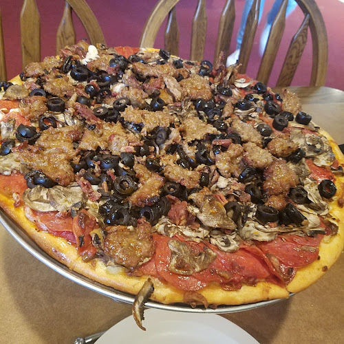 #8 best pizza place in Oak Grove - Flying Pie Pizzeria