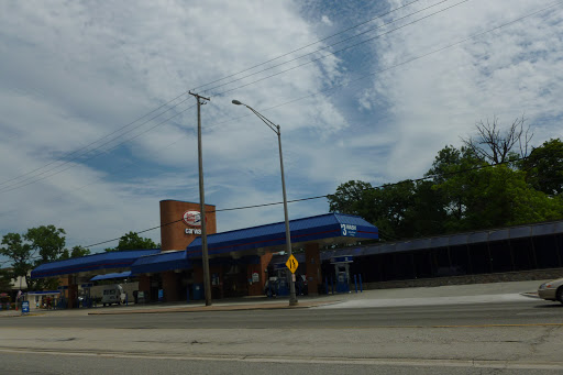 Car Wash «Delta Sonic Car Wash», reviews and photos, 600 W North Ave, Elmhurst, IL 60126, USA