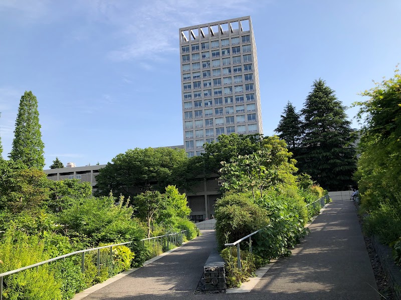 早稲田大学 戸山キャンパス