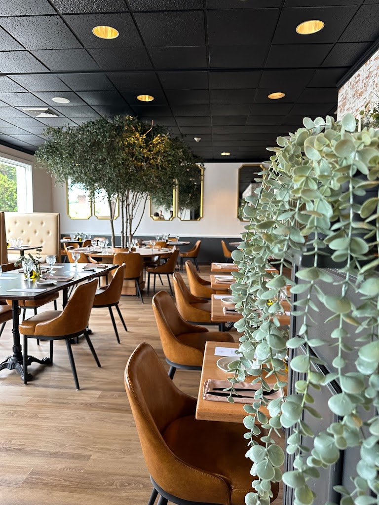 The Vine Restaurant 02540