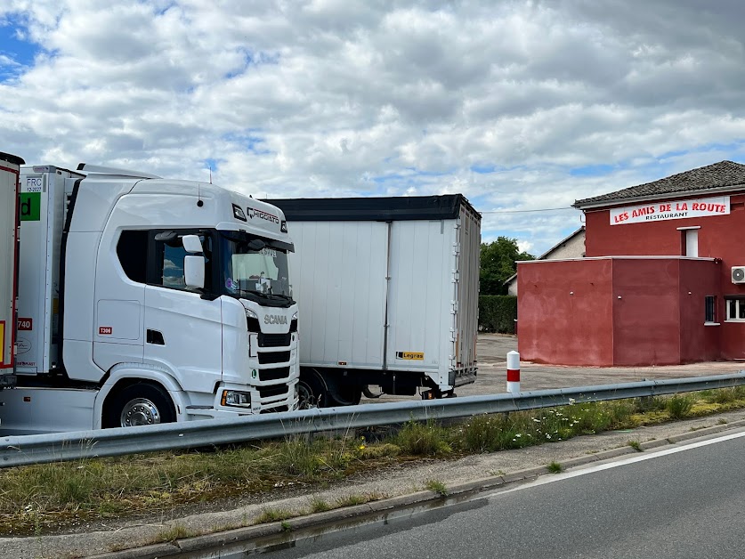 Les Amis de la Route à Uchizy