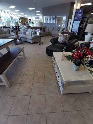 Furniture Store «Raymour & Flanigan Furniture and Mattress Store», reviews and photos, 1314 US-22, Phillipsburg, NJ 08865, USA