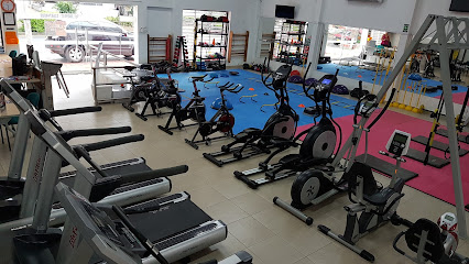 Functional Pilates Gym Headquarters Chipichape - Cl. 38 Nte. #5 - 26, Cali, Valle del Cauca, Colombia