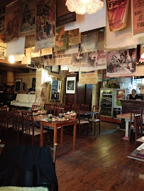 Atmosphère du Restaurant français Chez Bob à Arles - n°17
