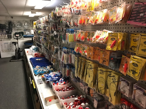 Sporting Goods Store «Bridge Street Sports», reviews and photos, 280 Bridge St, Salem, MA 01970, USA