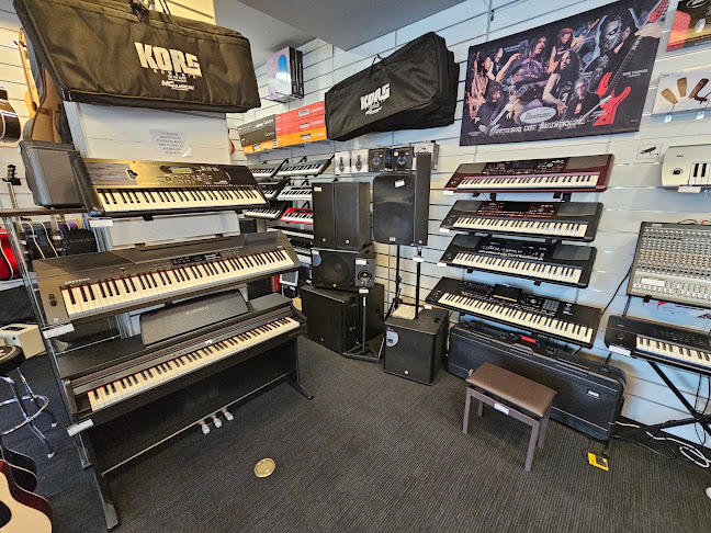 M&C Musical Instruments Constanta - Magazin de muzică